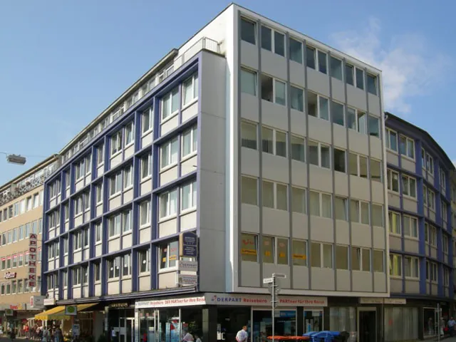 Alufassade in Wuppertal nach der Sanierung